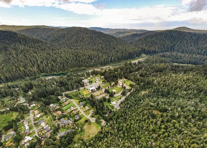Redwood Meadows Rv Resort