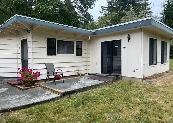 Redwood Meadows Rv Resort