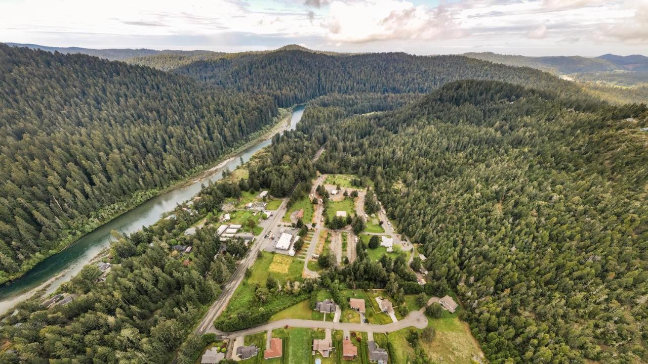 Redwood Meadows Rv Campsite 2*